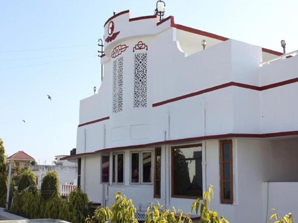 Lakshmi Guest House Dehradun Zewnętrze zdjęcie